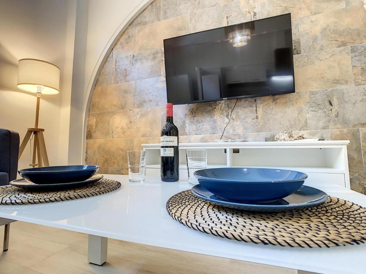 Apartcity Triana Siviglia Esterno foto