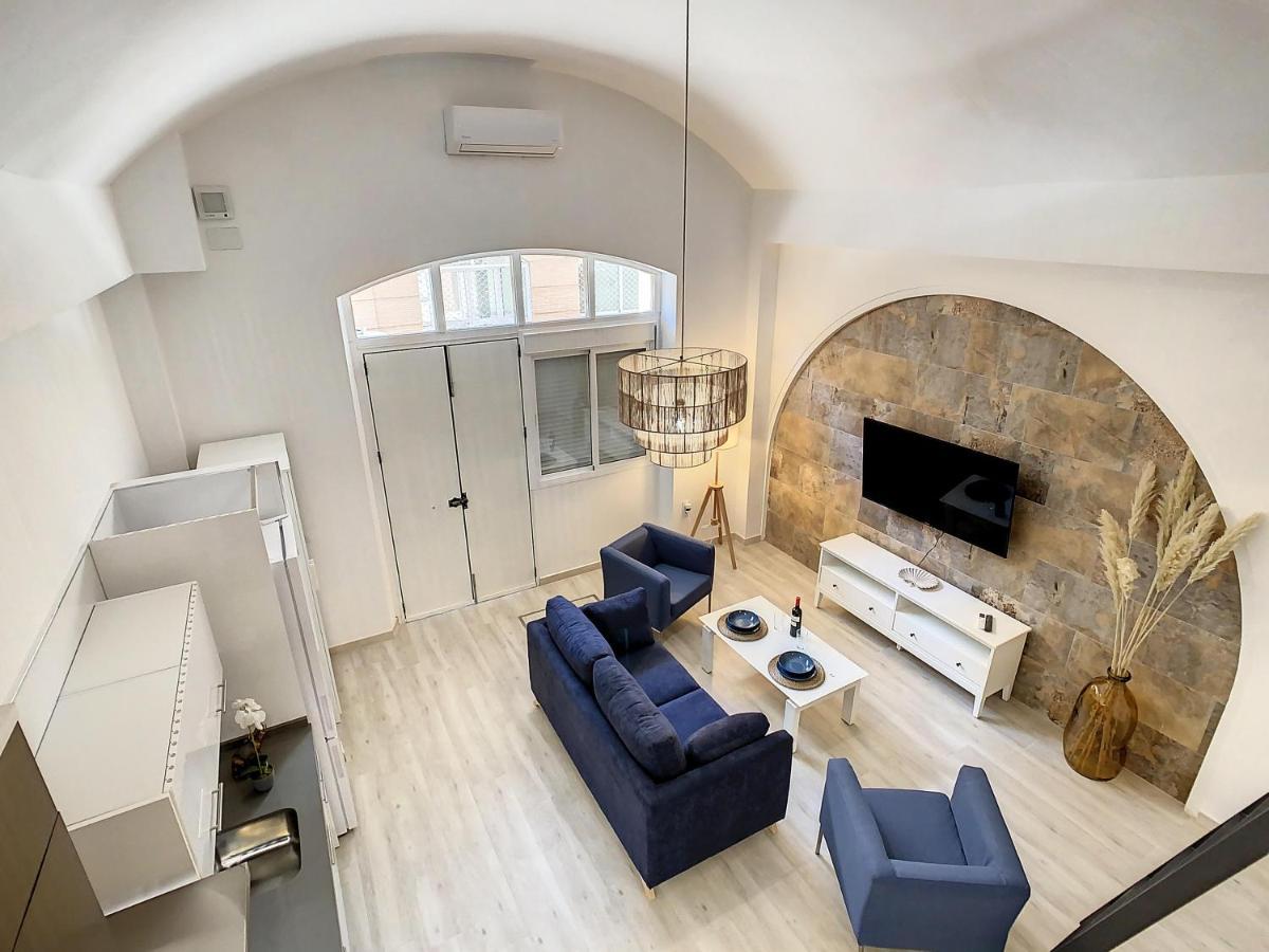 Apartcity Triana Siviglia Esterno foto